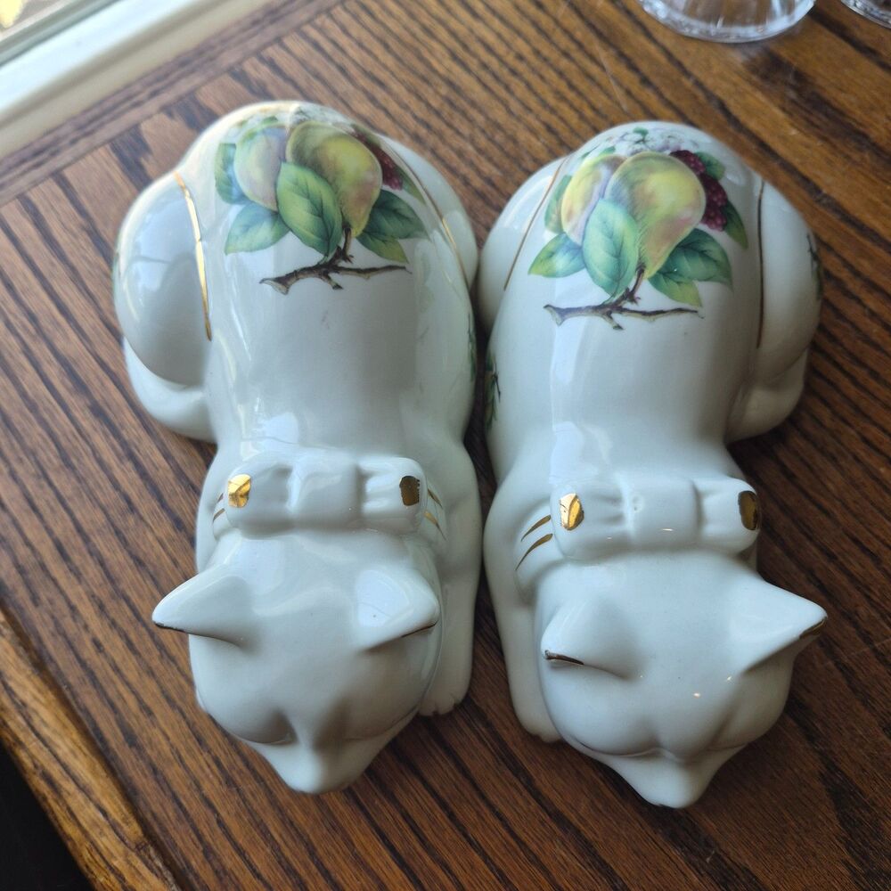 Formalities by Baum Bros Porcelain Sleeping Cat Figurine Set Of 2- Vintage
